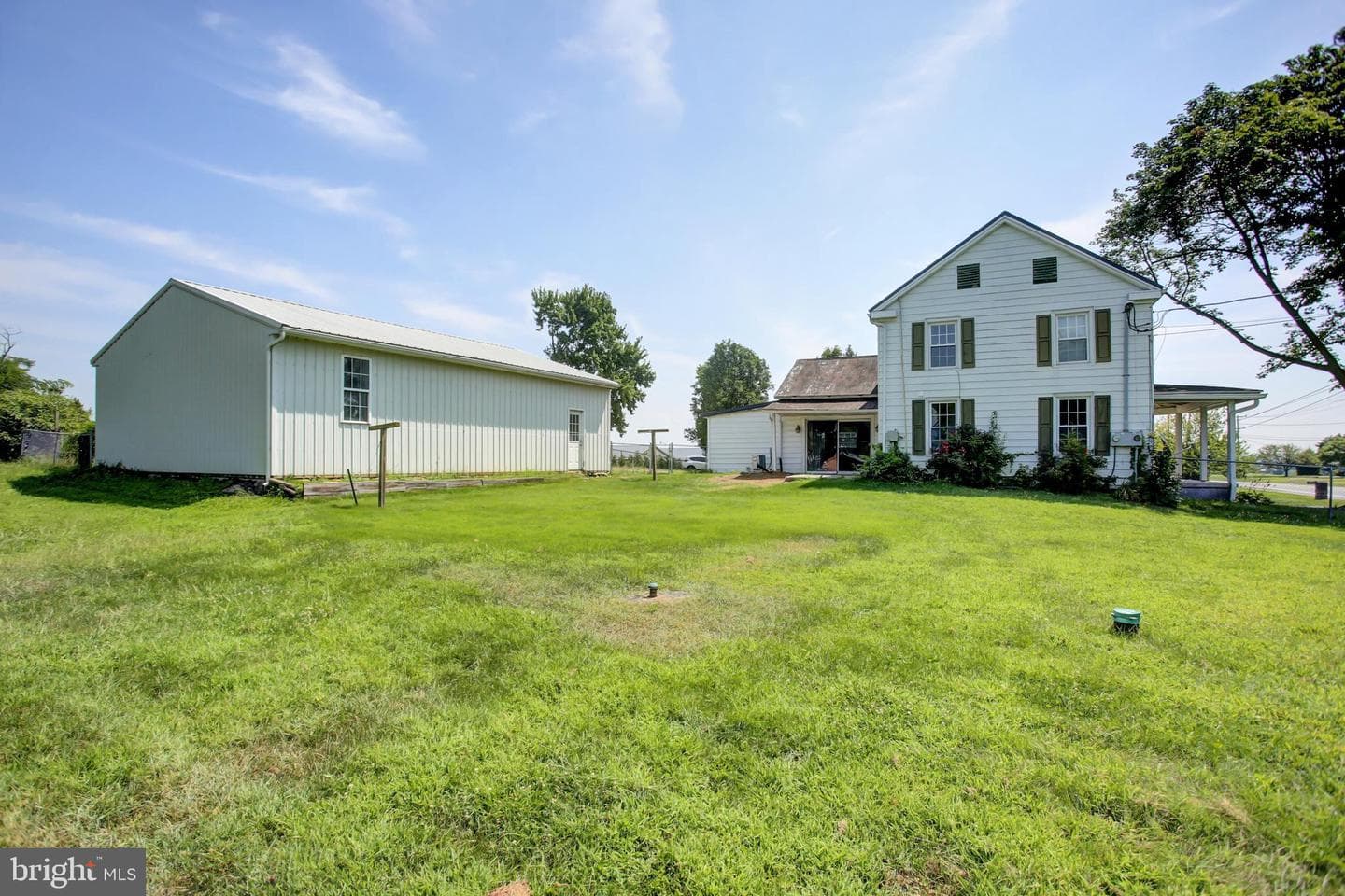 5089 Buchanan Trail W photo 2