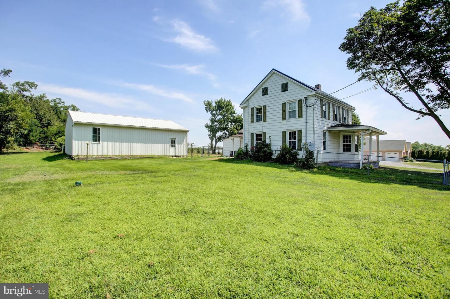 5089 Buchanan Trail W photo 6