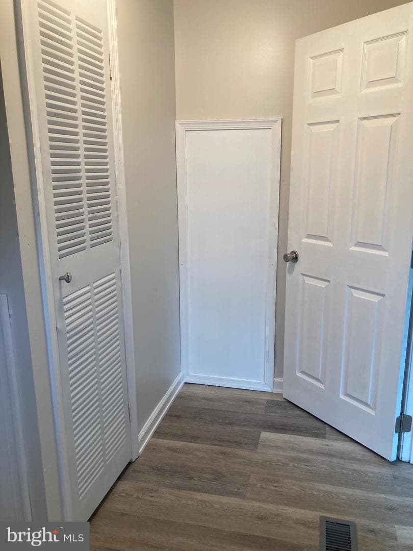 1054 Heather Drive photo 20