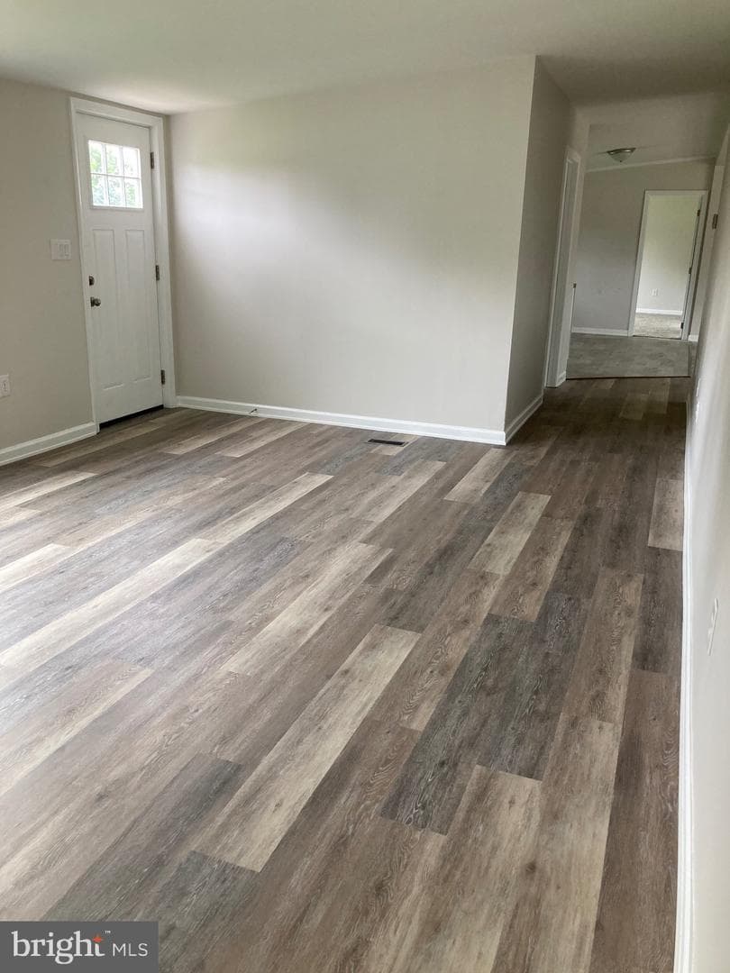 1054 Heather Drive photo 6