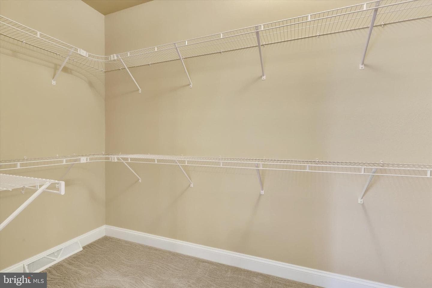 202 Summer Breeze Lane photo 14
