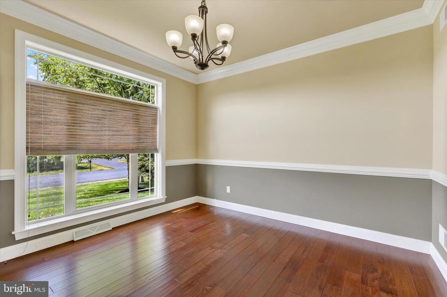 202 Summer Breeze Lane photo 5