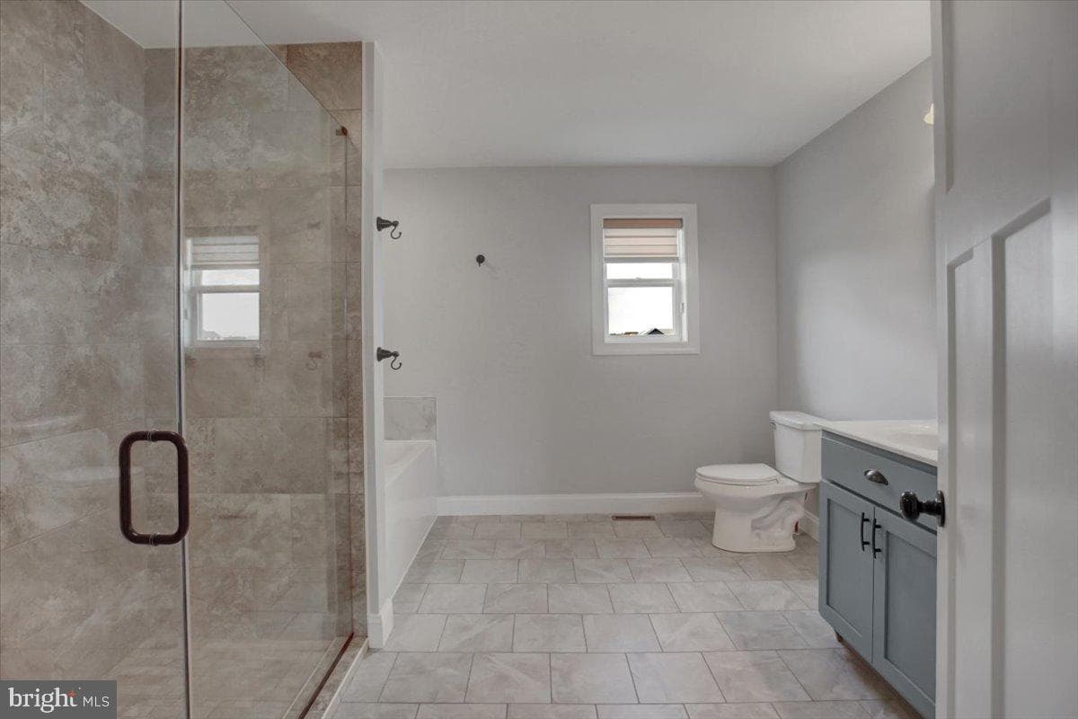 454 Winchester Drive photo 31