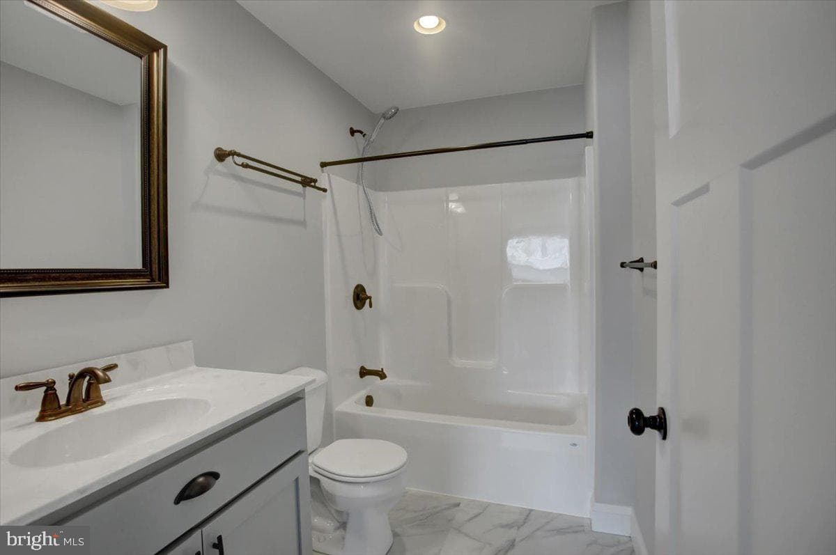 454 Winchester Drive photo 41