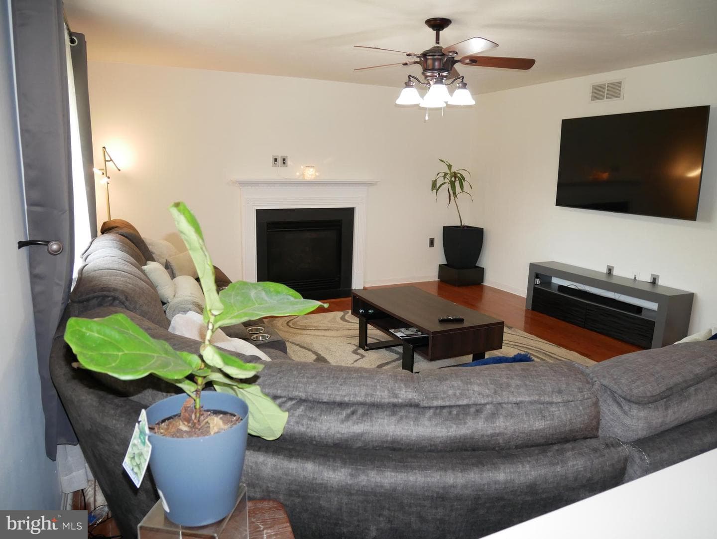 14732 Cedarbrook Drive photo 14