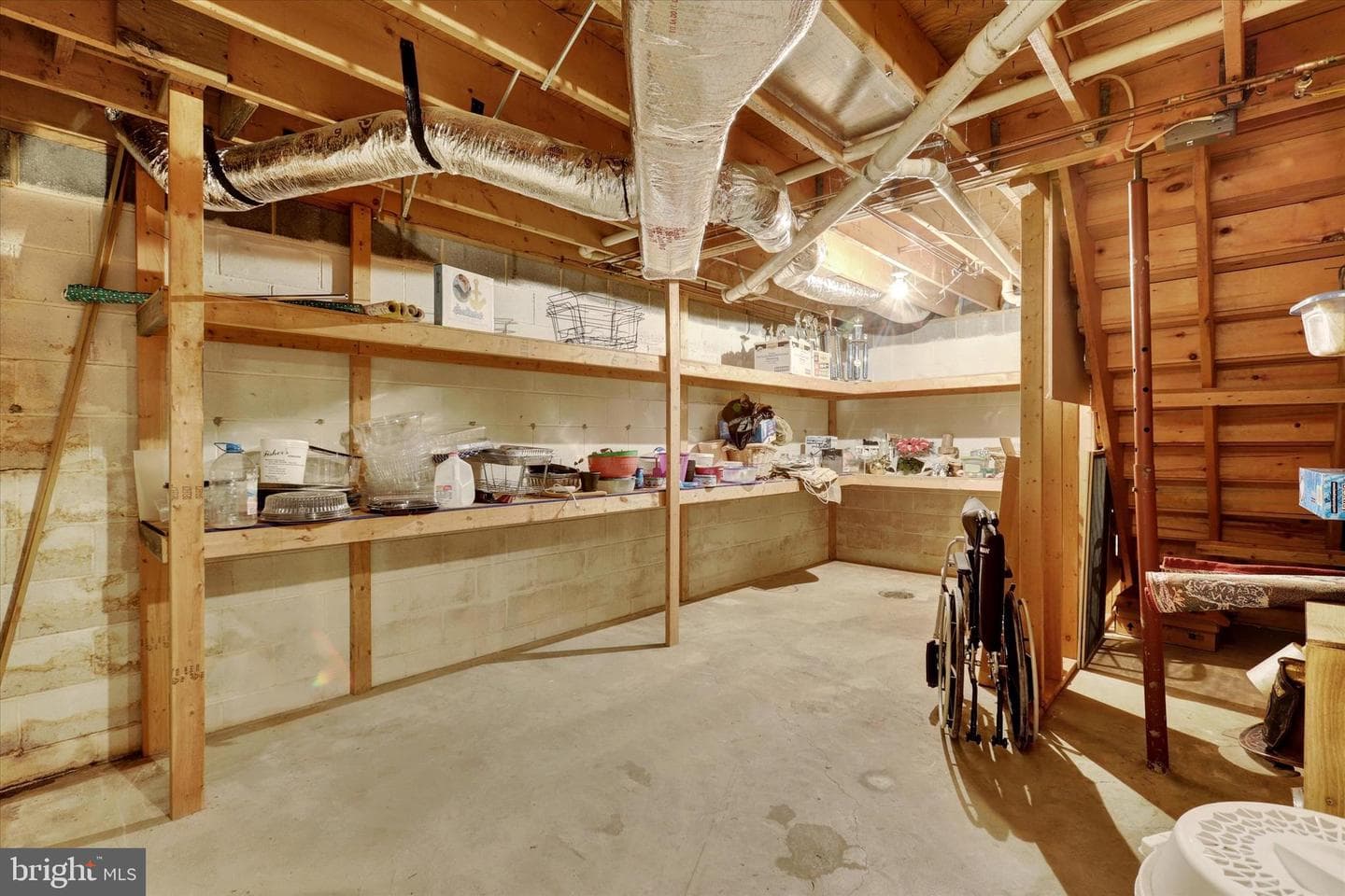 610 Westover Road photo 34