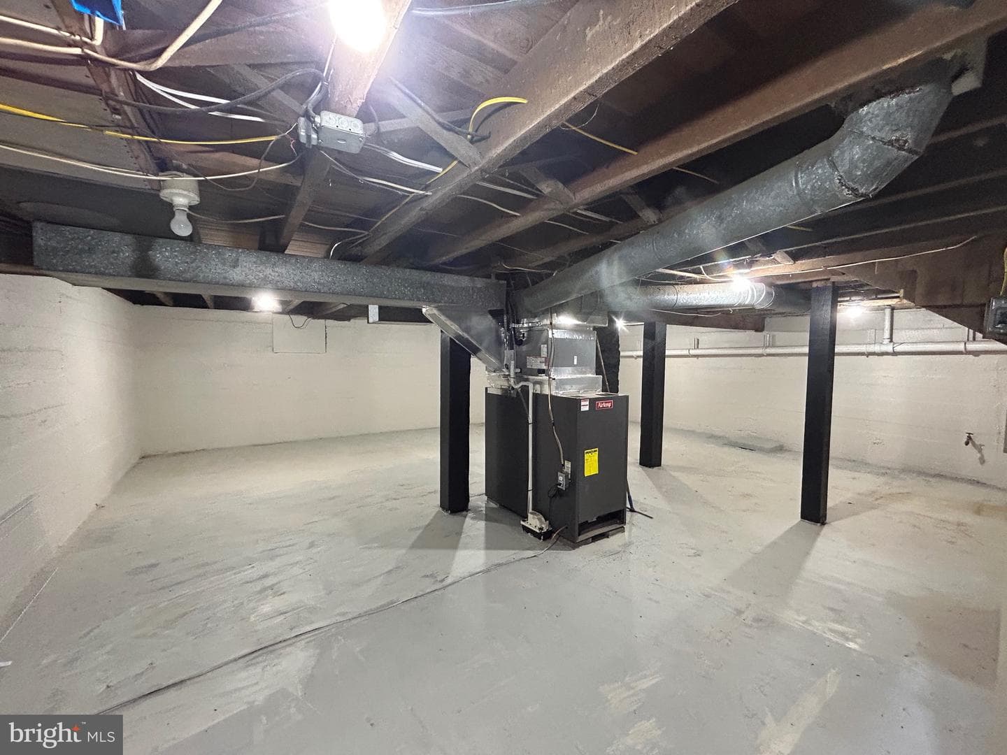 7392 Corner Road photo 24