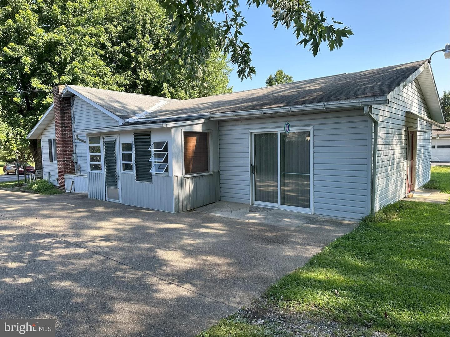 111 Poplar Street photo 2
