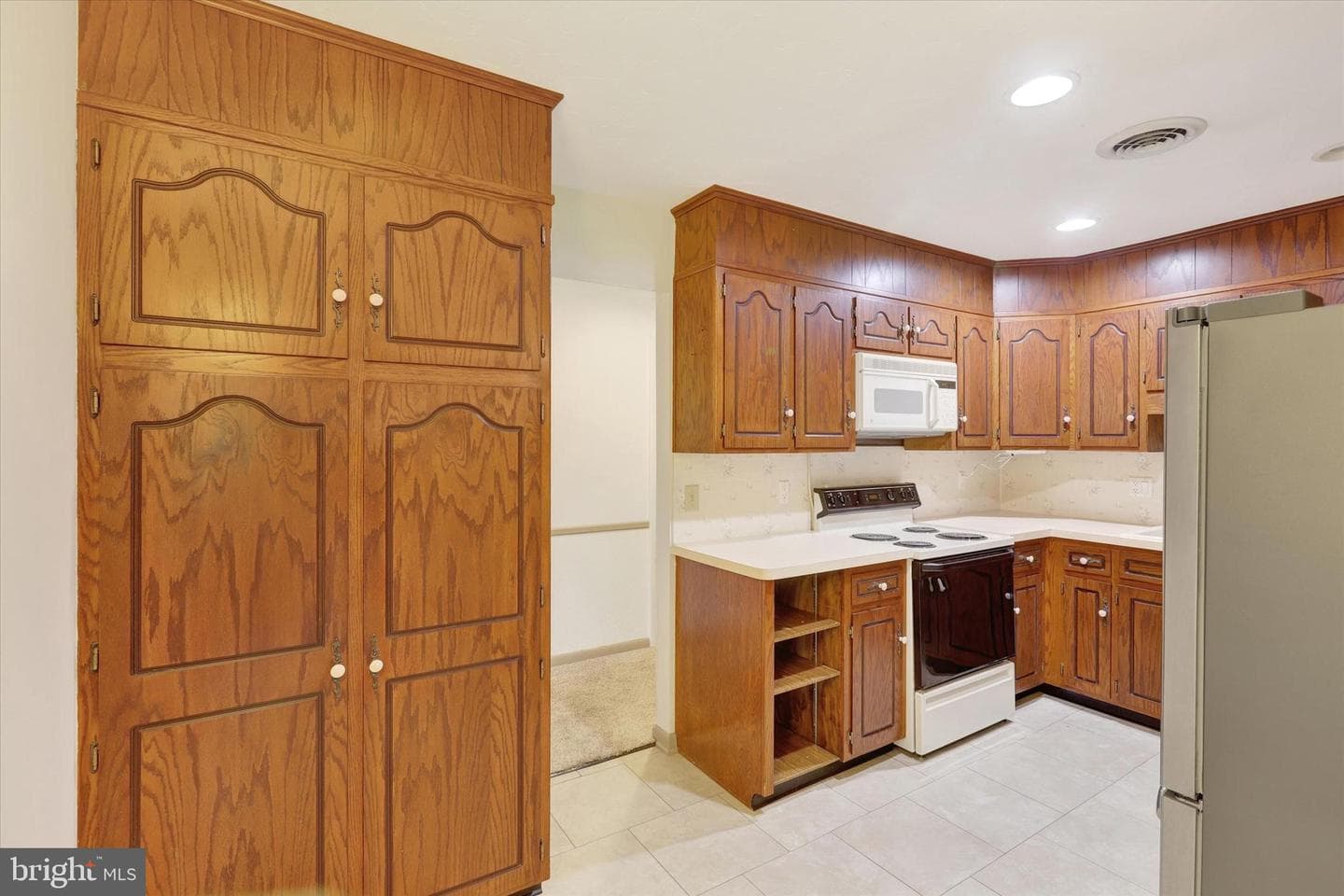 5860 Fairway Drive W #4 photo 9