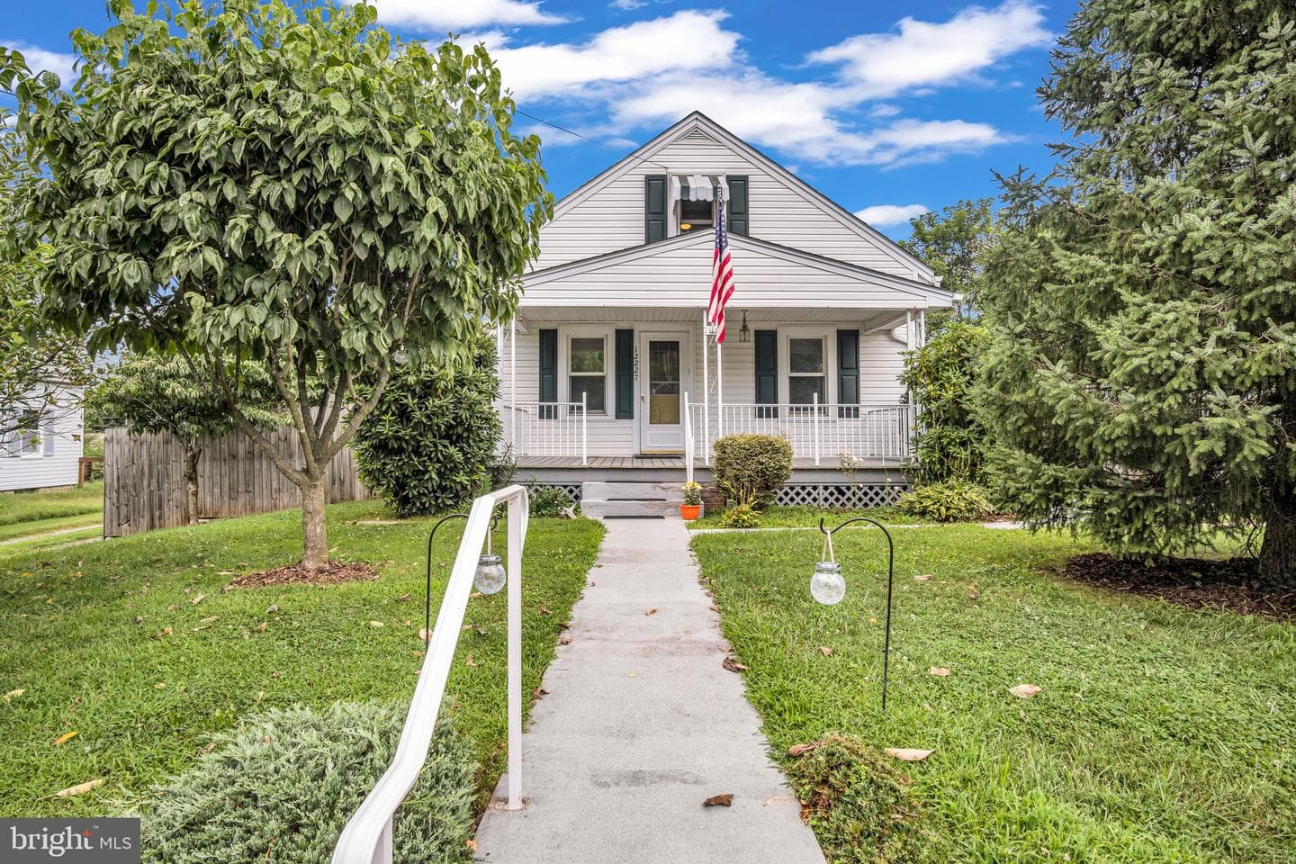 12227 Snyder Avenue photo 28