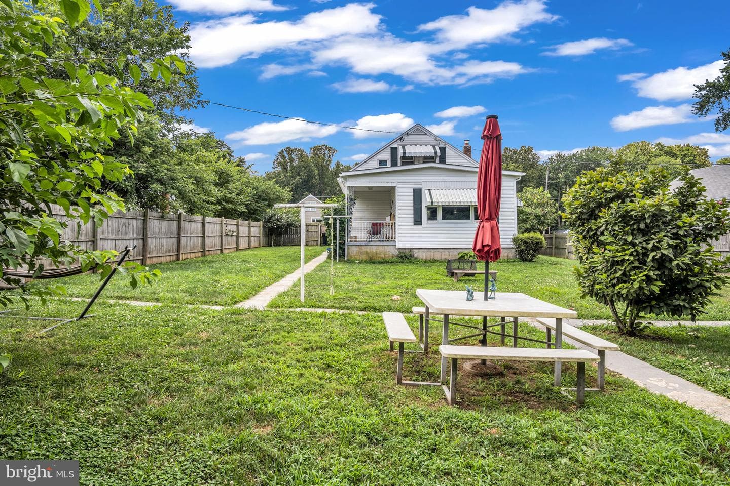 12227 Snyder Avenue photo 32