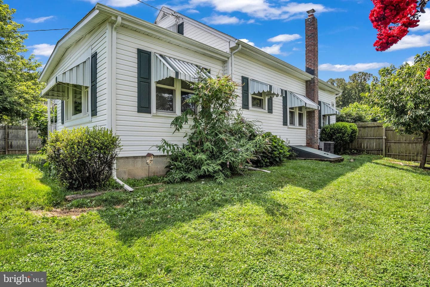 12227 Snyder Avenue photo 35