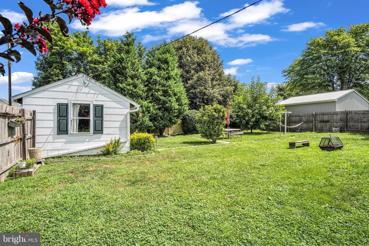 12227 Snyder Avenue photo 36