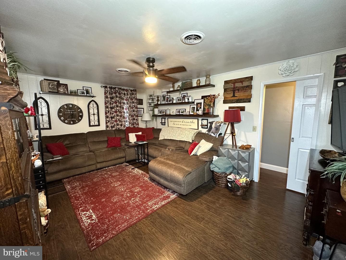 3 Findlay Drive photo 10
