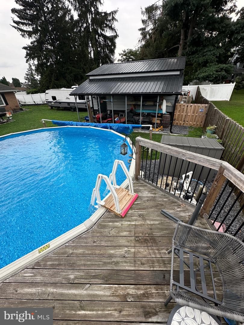 3 Findlay Drive photo 32