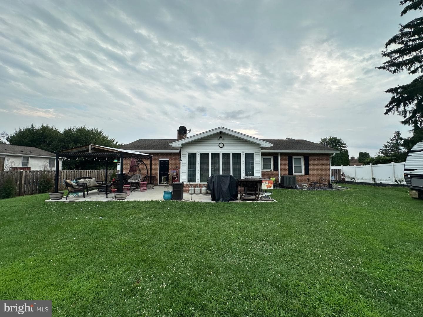 3 Findlay Drive photo 35