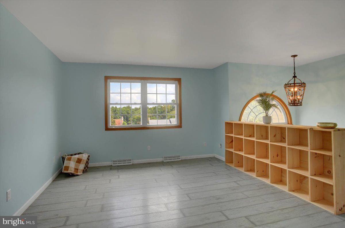10119 Cardinal Drive photo 13