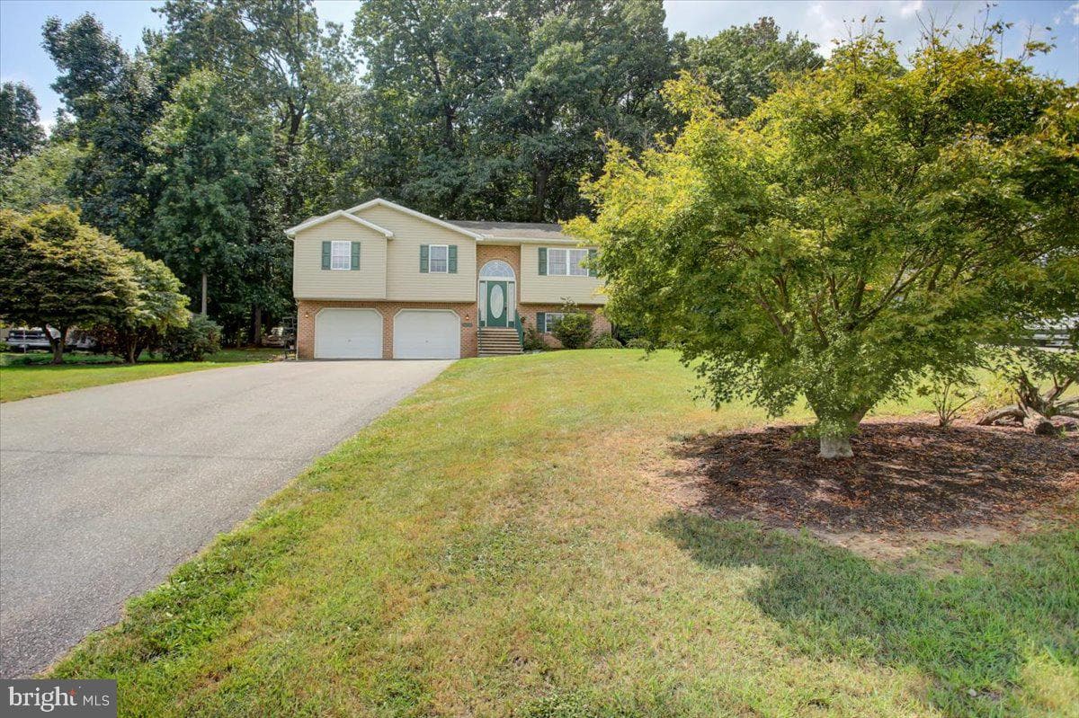 10119 Cardinal Drive photo 3