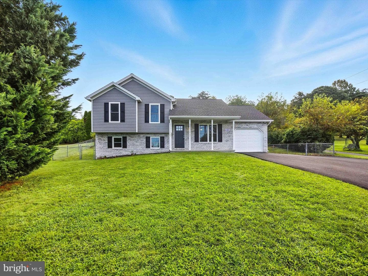 13872 Lower Edgemont Road photo 2
