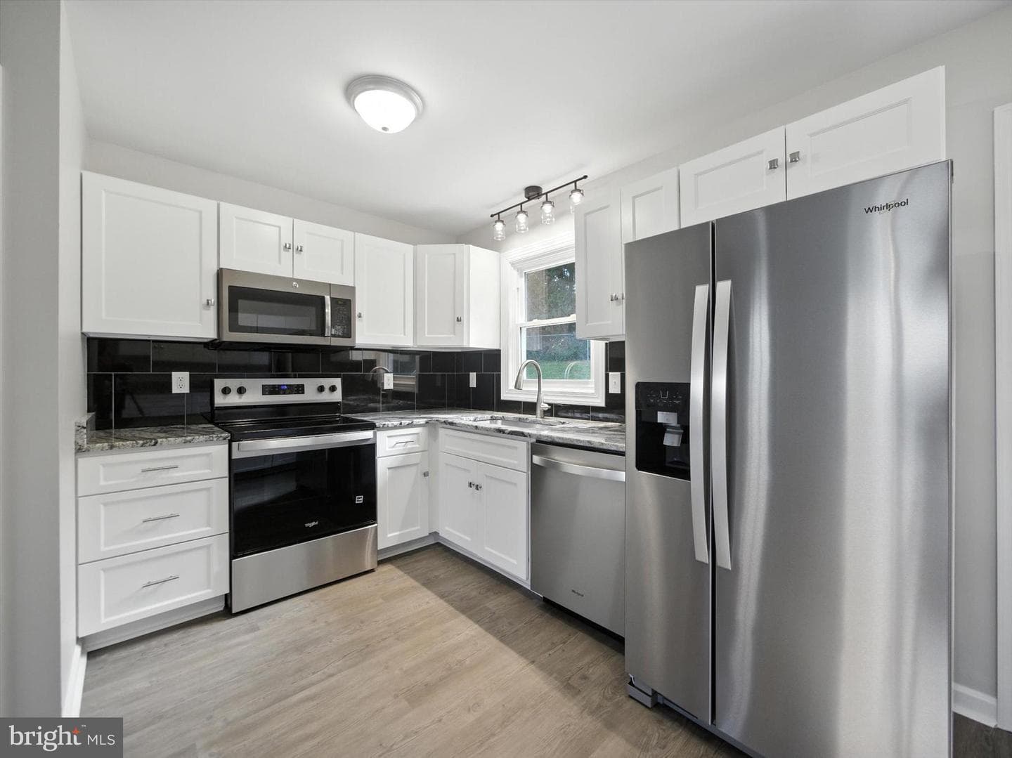 13872 Lower Edgemont Road photo 6