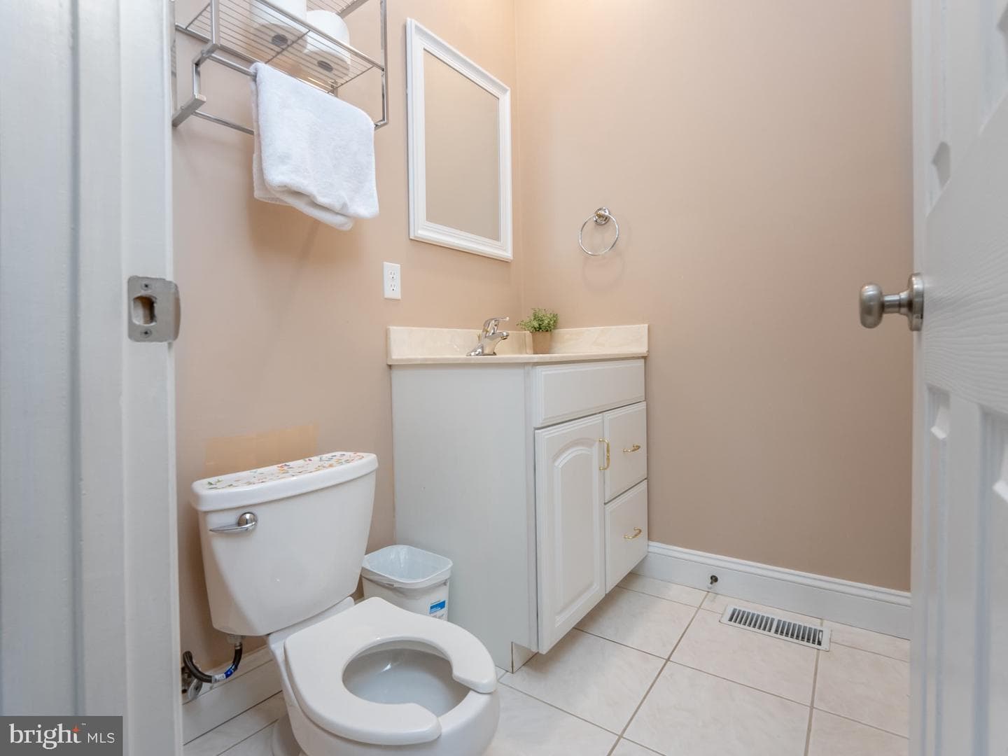 1458 Highfield Court photo 48