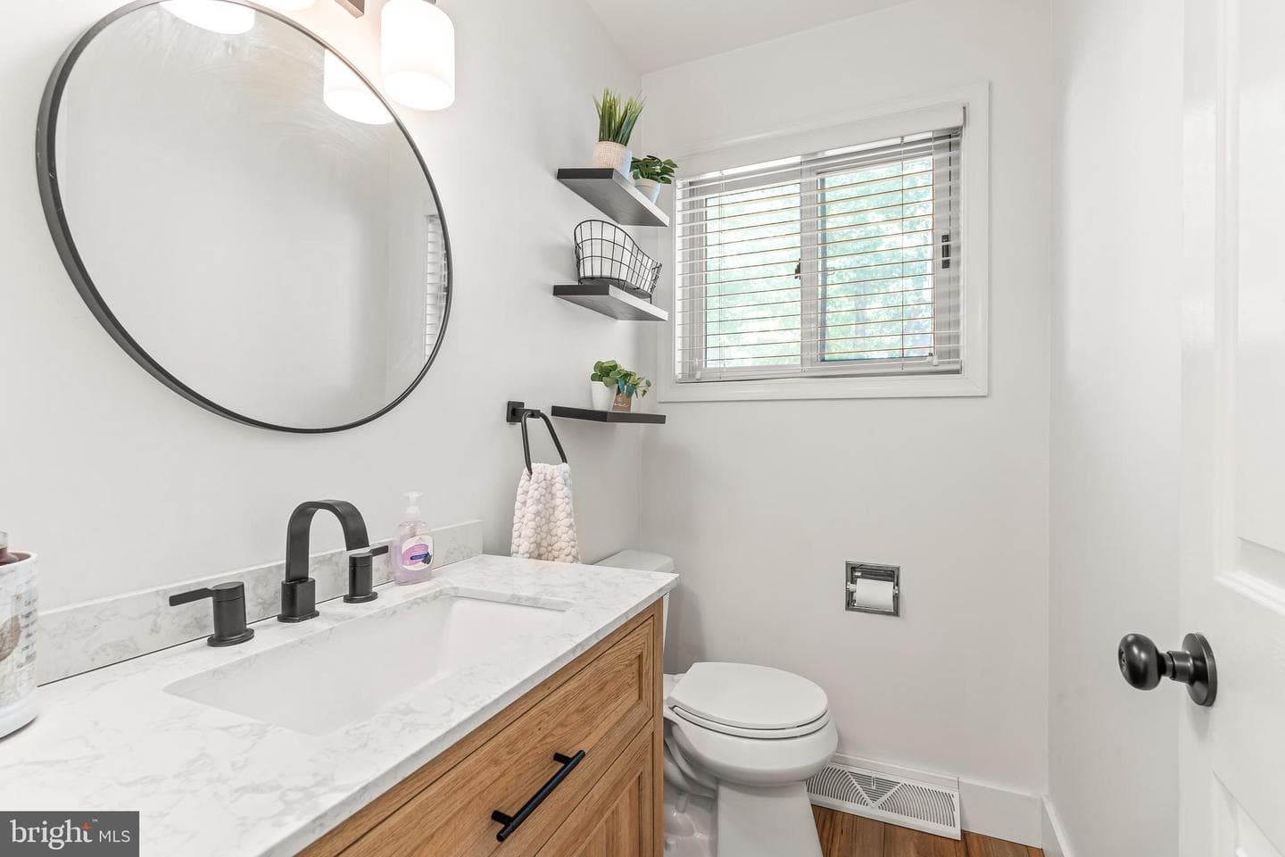 3398 Braemar Court photo 29