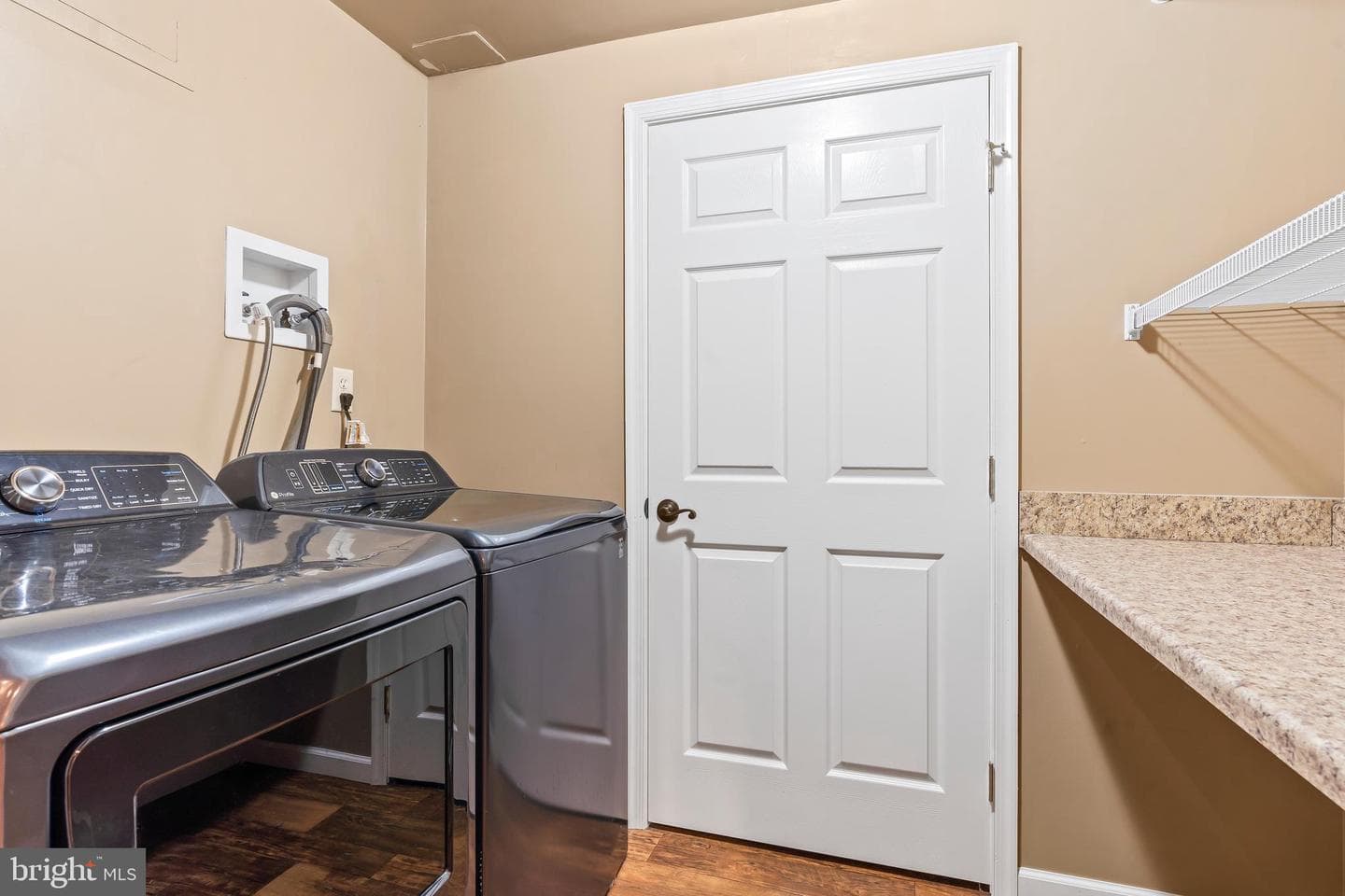 3398 Braemar Court photo 44