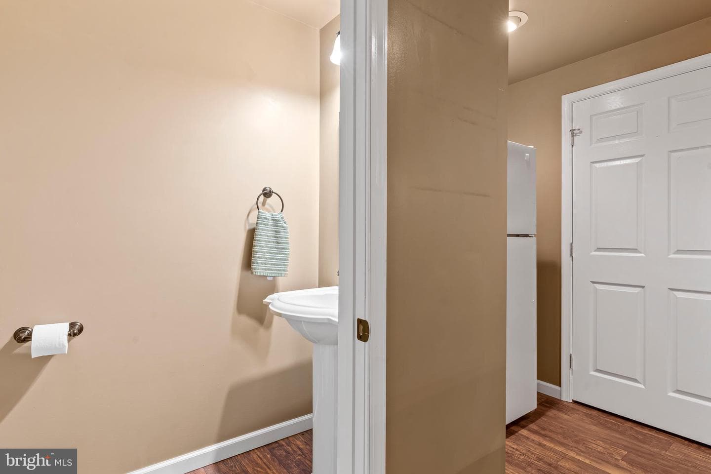 3398 Braemar Court photo 45