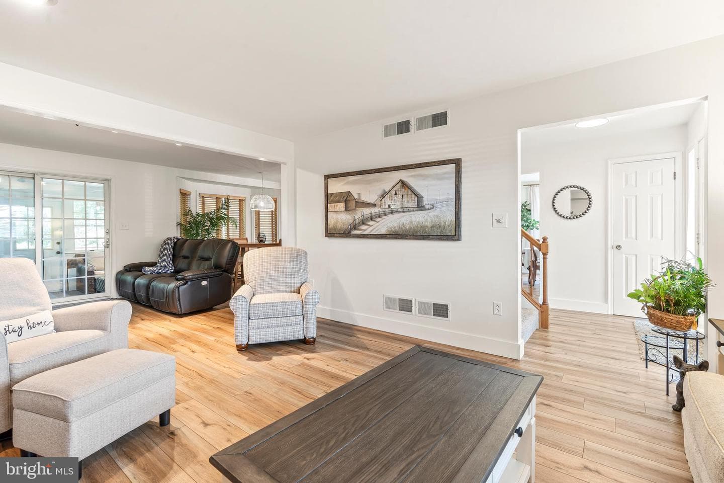 3398 Braemar Court photo 8