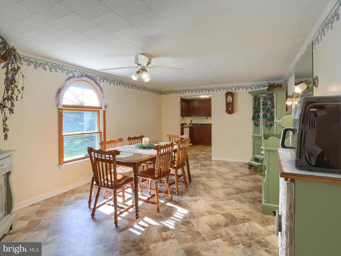 5333 Spruce Road photo 12
