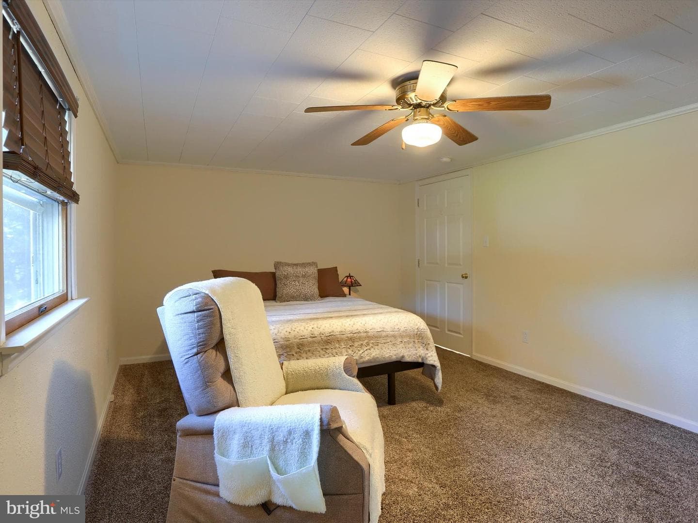 5333 Spruce Road photo 16