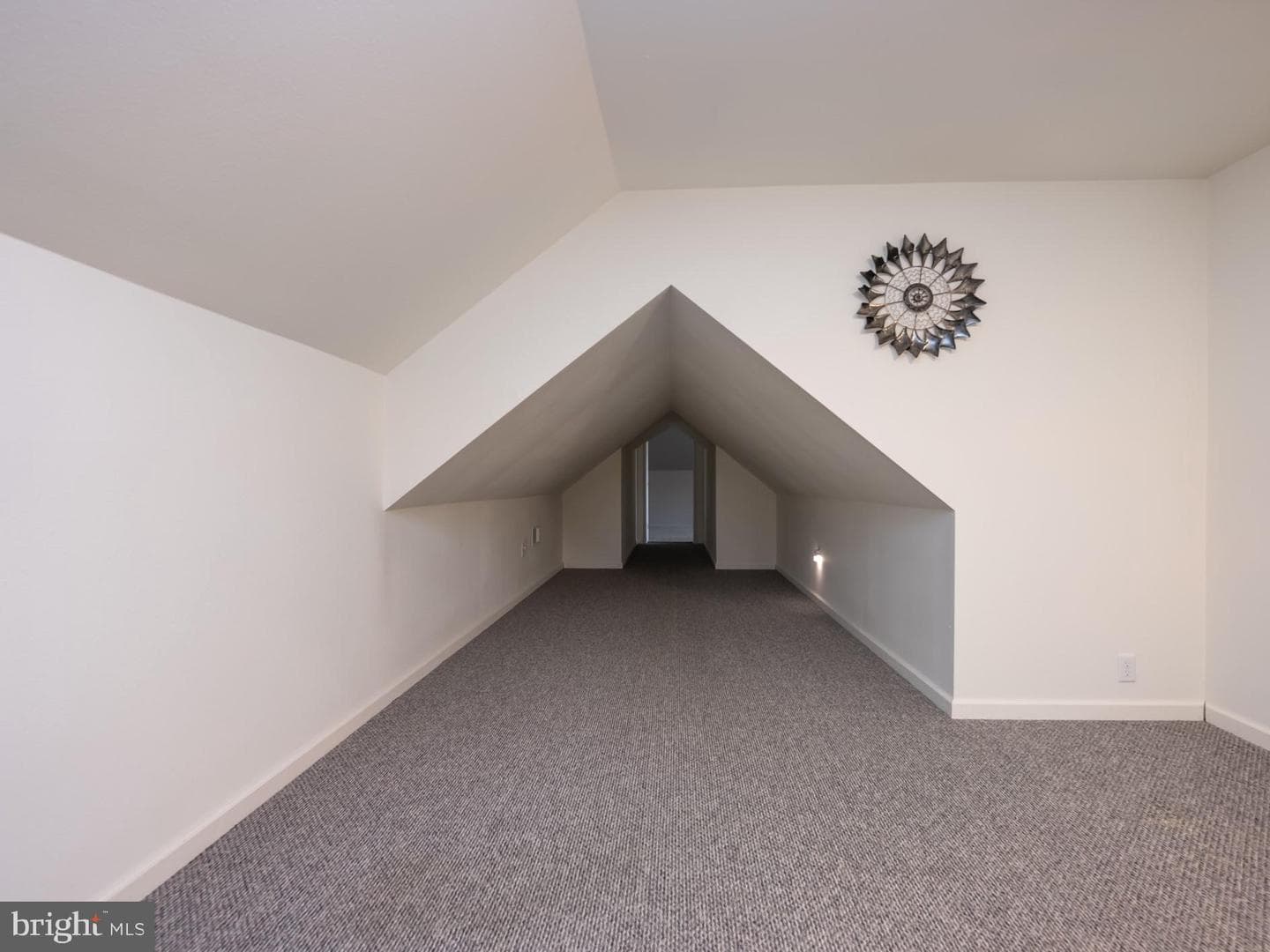 6426 Lincoln Way E photo 36