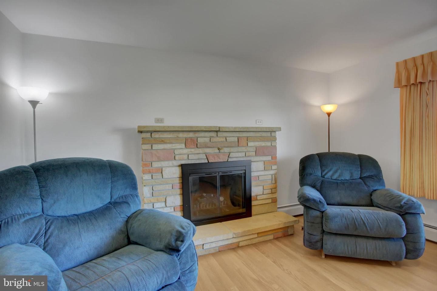 7468 Anthony Highway photo 10
