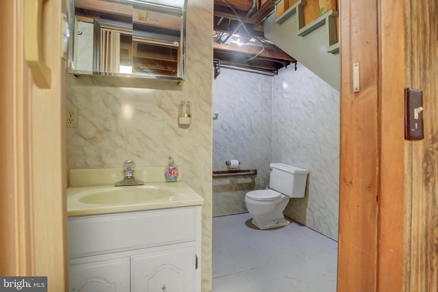7468 Anthony Highway photo 22