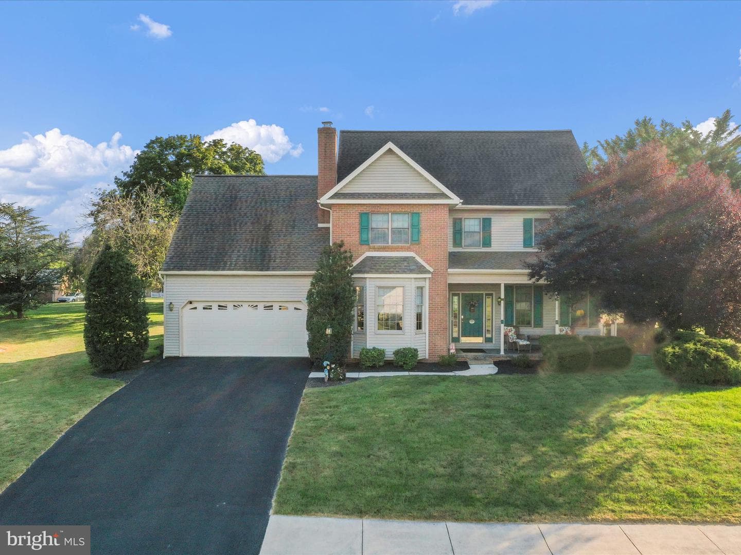 1440 Highfield Court photo 3