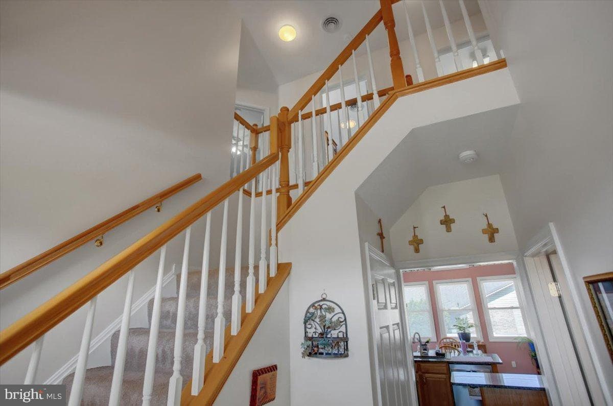 30 Parkwood Drive Drive photo 14