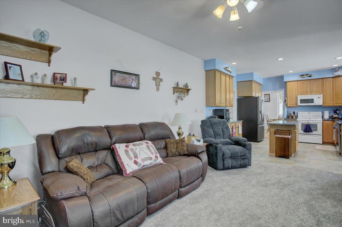 30 Parkwood Drive Drive photo 22