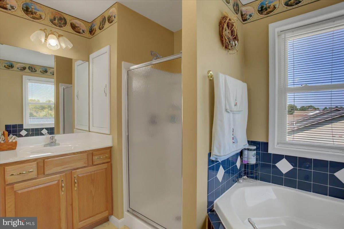 30 Parkwood Drive Drive photo 34