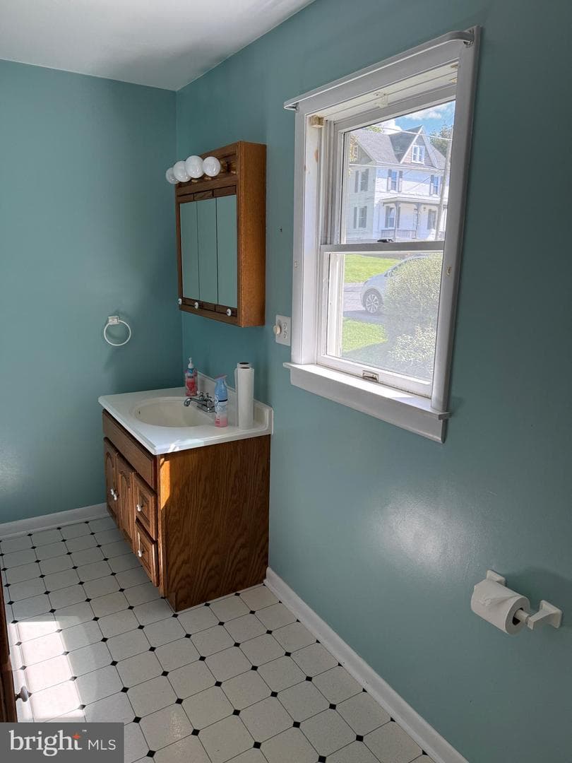 20 Geiser Avenue photo 15
