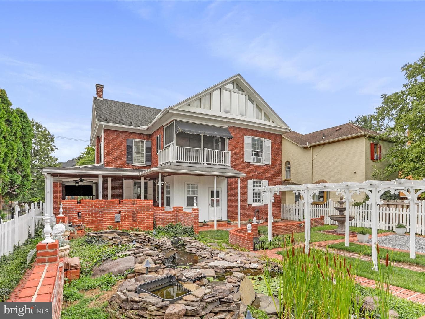 227 5th Avenue photo 62