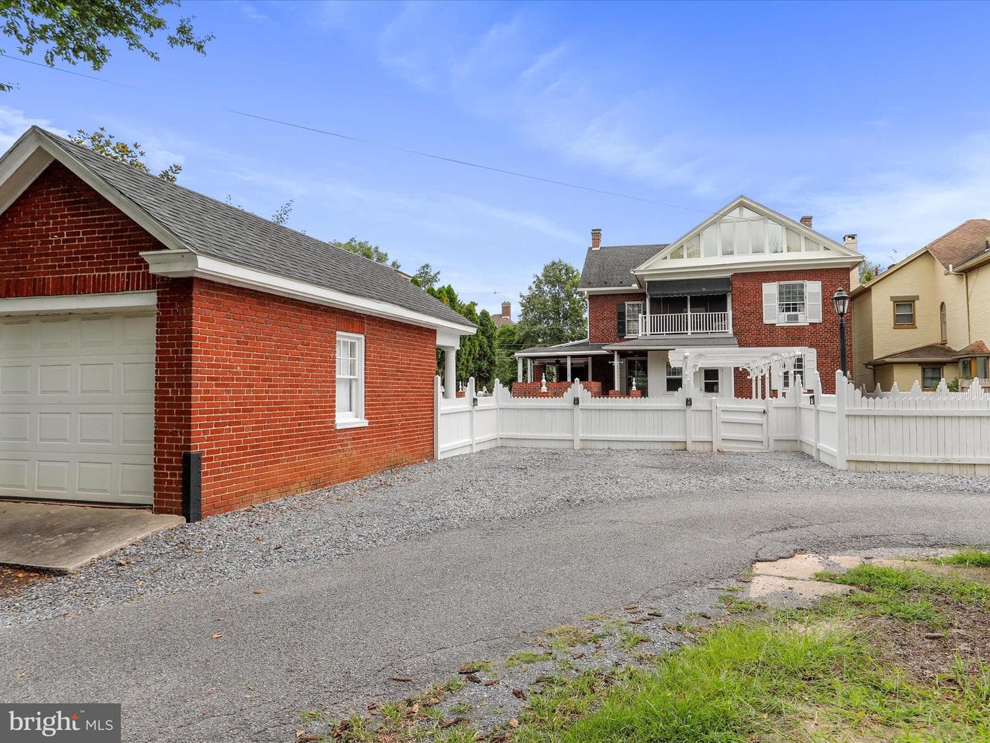 227 5th Avenue photo 65