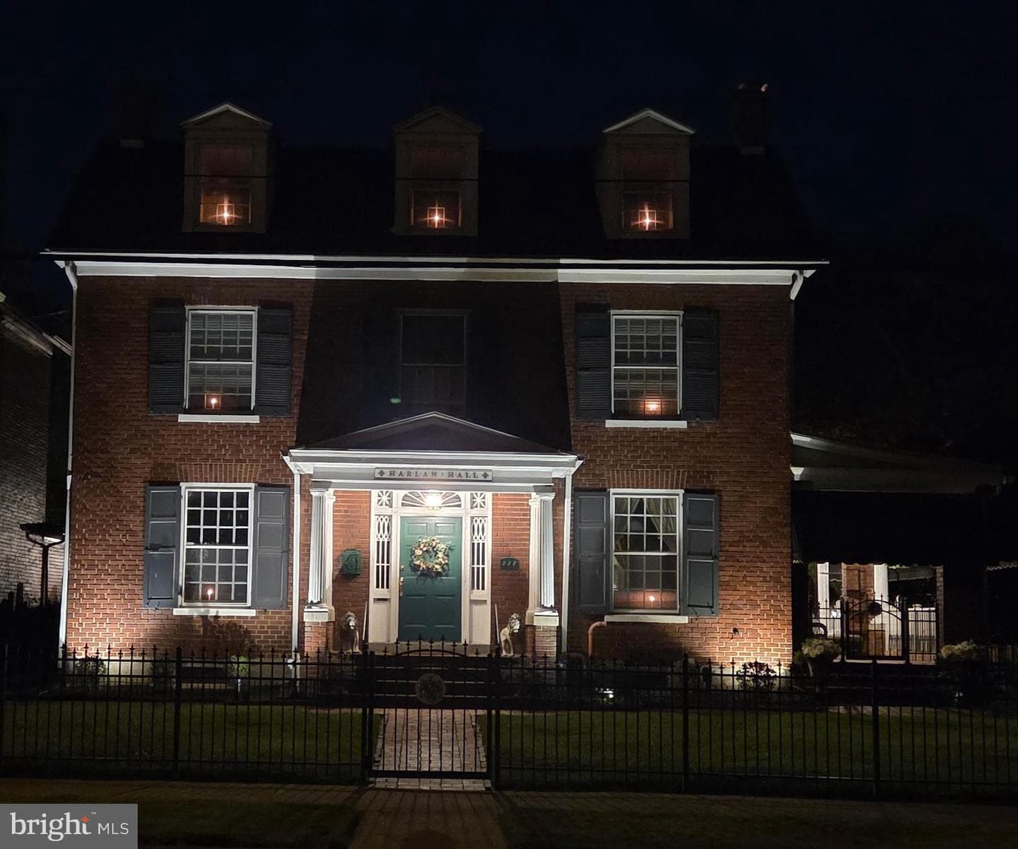 227 5th Avenue photo 66