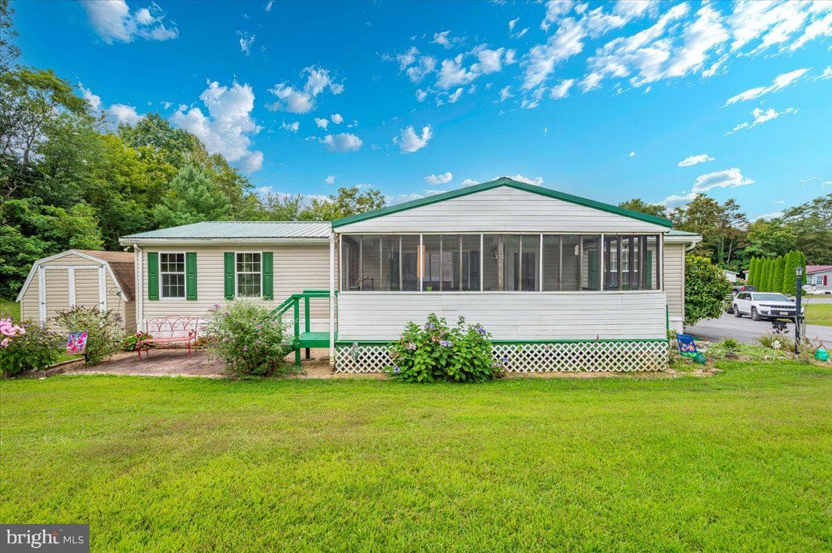 10655 Bailey Springs Lane photo 3