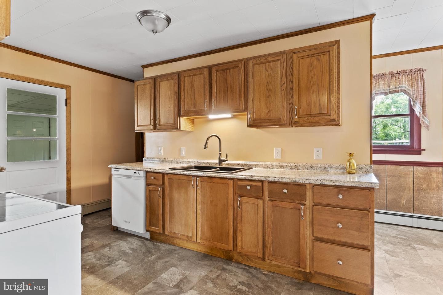2103 Smoketown Road Road photo 10