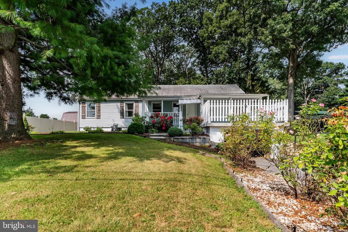2103 Smoketown Road Road photo 2