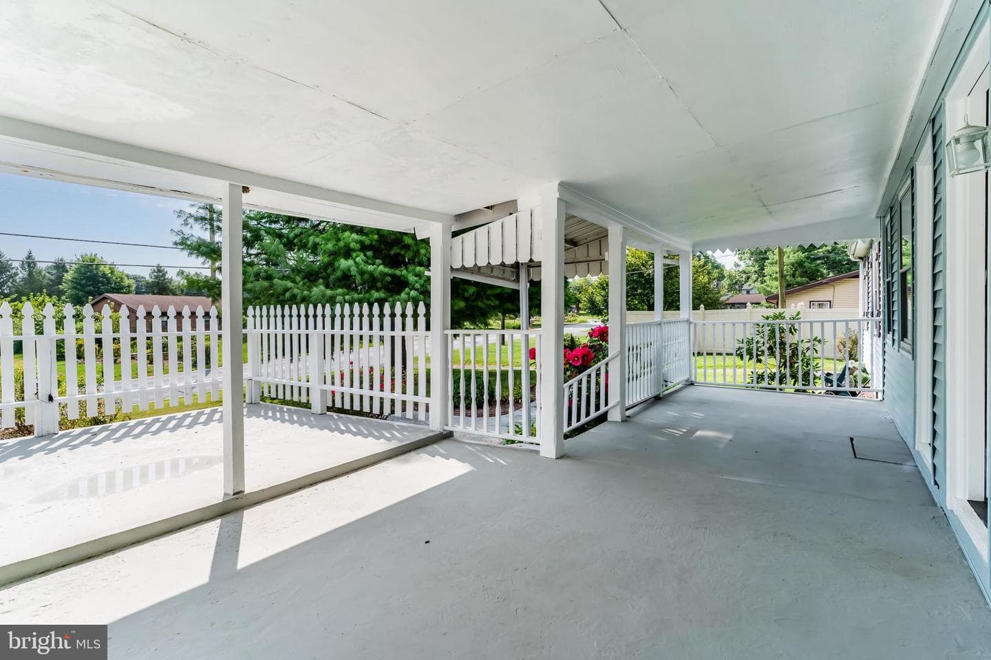2103 Smoketown Road Road photo 4