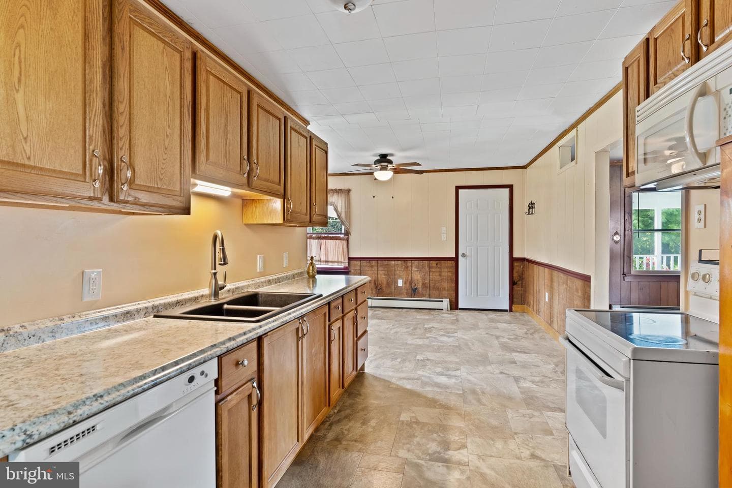 2103 Smoketown Road Road photo 9