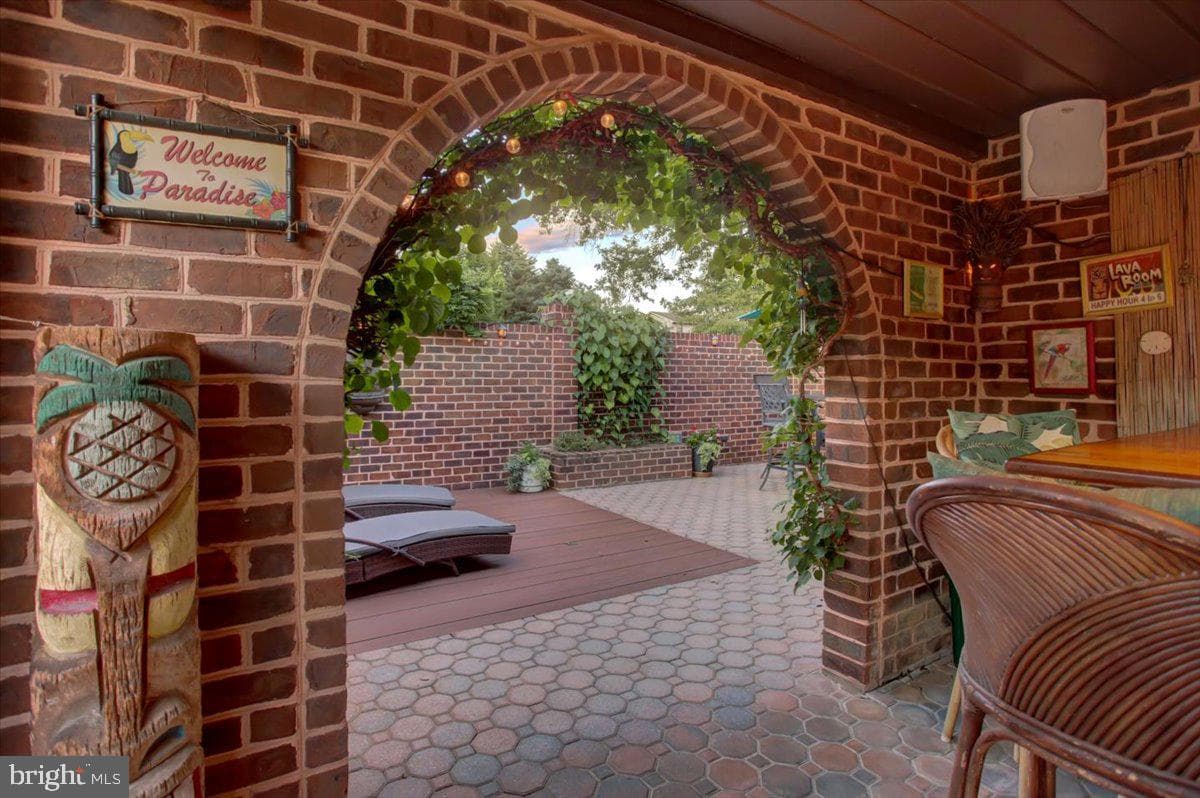 1577 Marilyn Court photo 111