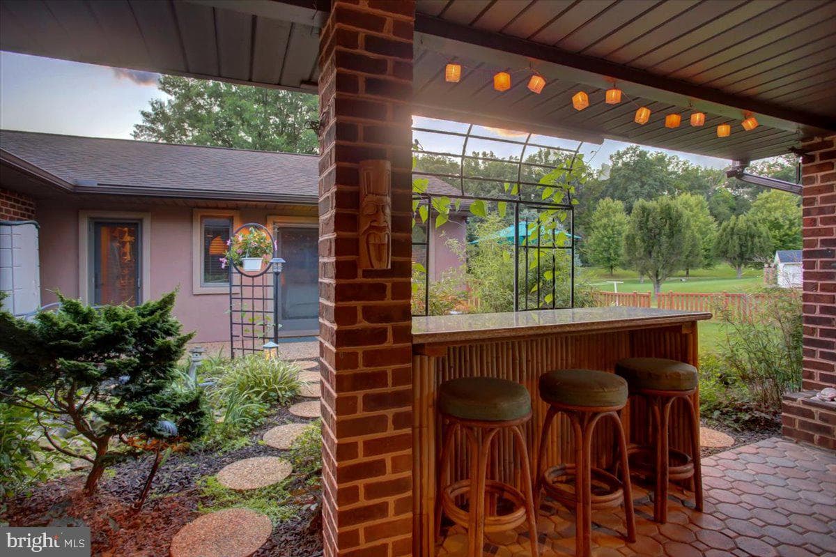 1577 Marilyn Court photo 115
