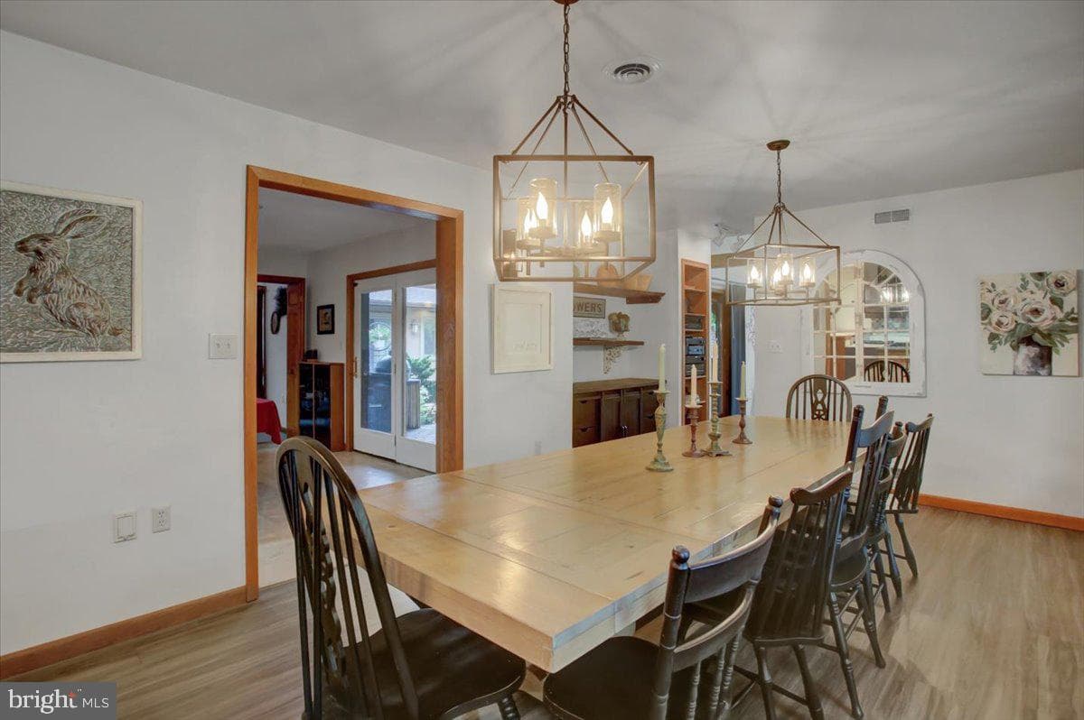 1577 Marilyn Court photo 31